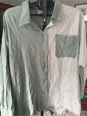 BIBI Women's M Sage Green Striped Color Block Button Up Shirt Oversized